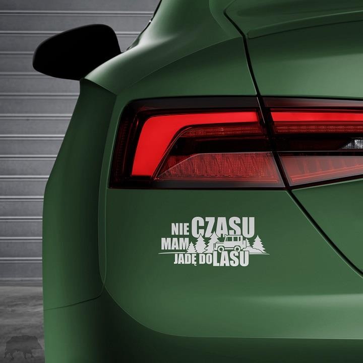 Odblaskowa czarna naklejka NIE MAM CZASU JADĘ DO LASU-227379
