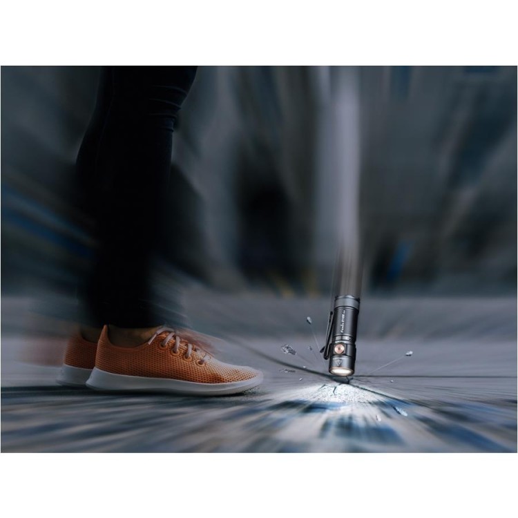 Mała Latarka Fenix E18R V2.0 1200 lm USB-C-229481