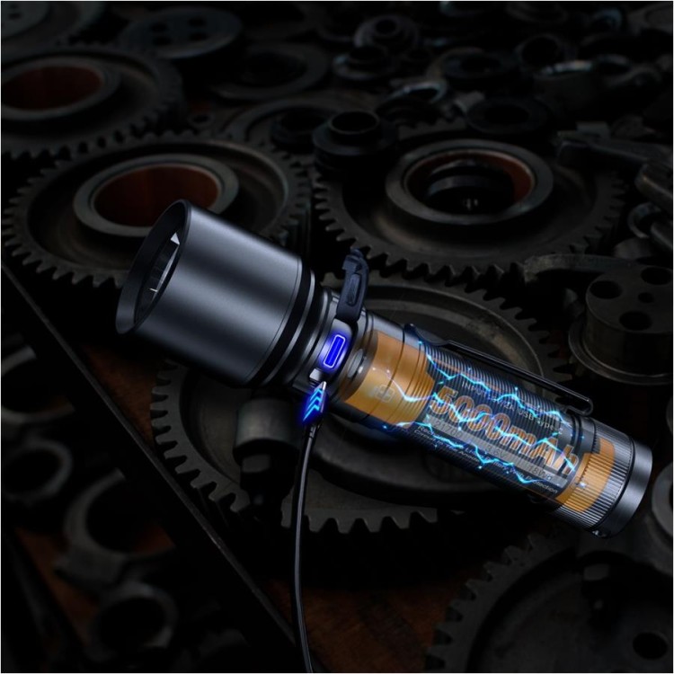 Latarka diodowa Fenix C7 3000lm USB-C-231334