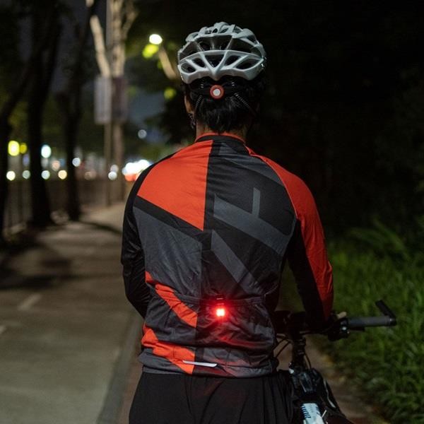 Latarka akumulatorowa Olight Oclip 300 lm mini-232444