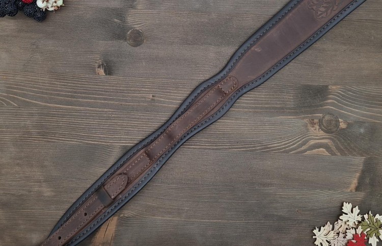 Skórzany pas nośny do broni z motyw myśliwski z uchwytem, brązowy-233766