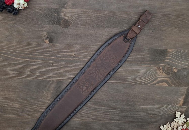 Skórzany pas nośny do broni z motyw myśliwski z uchwytem, brązowy-233767