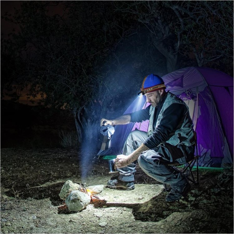 Latarka czołowa Fenix HM60R 1300 lm USB-C czerwony led czołówka-234304