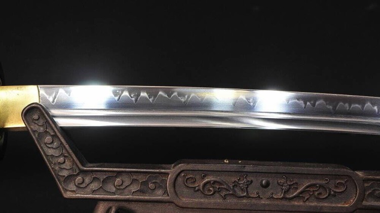 Miecz samurajski katana 61-62 HRC stal 1095 Hartowany Glinką Naturalny Hamon BL777-235197