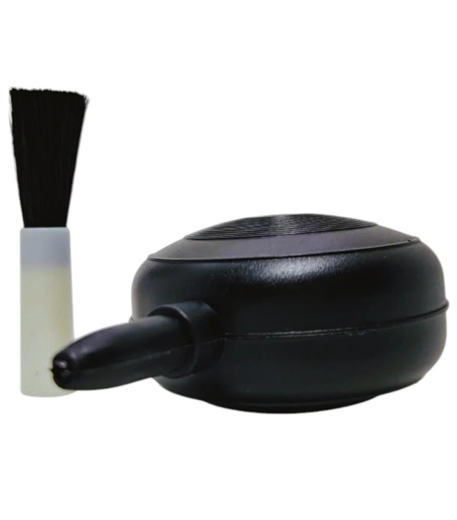 Pędzelek z dmuchawką do czyszczenia optyki – Celna-236846