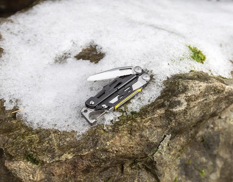 Multitool Leatherman Signal 832265-219282