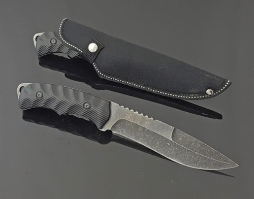 Nóż taktyczny w kaburze 8-1561-222968