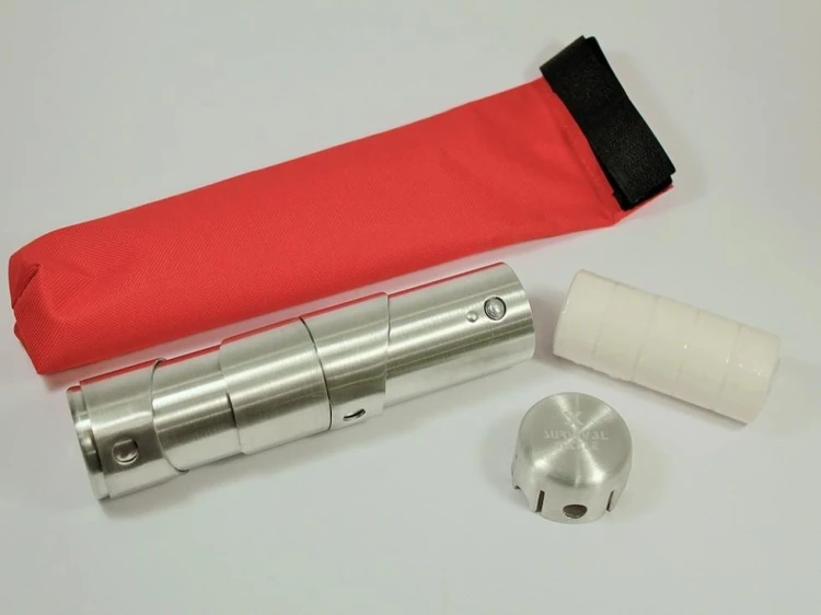 Kuchenka metalowa Samotny Wilk w pokrowcu-226785
