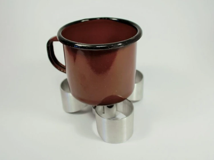 Kuchenka metalowa Samotny Wilk w pokrowcu-226786