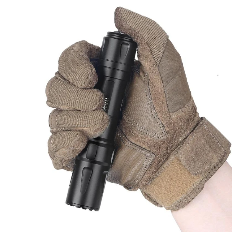 Latarka na broń Olight Odin z montażem 2000 lumenów-228501