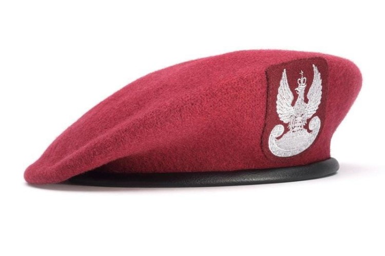 Beret tłoczony wojskowy bordowy z orzełkiem-220444